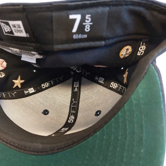 59Fifty New Era Size 7 5/8 Minnesota Twins Fitted Holly Pack Hat Cap - Picture 7 of 7